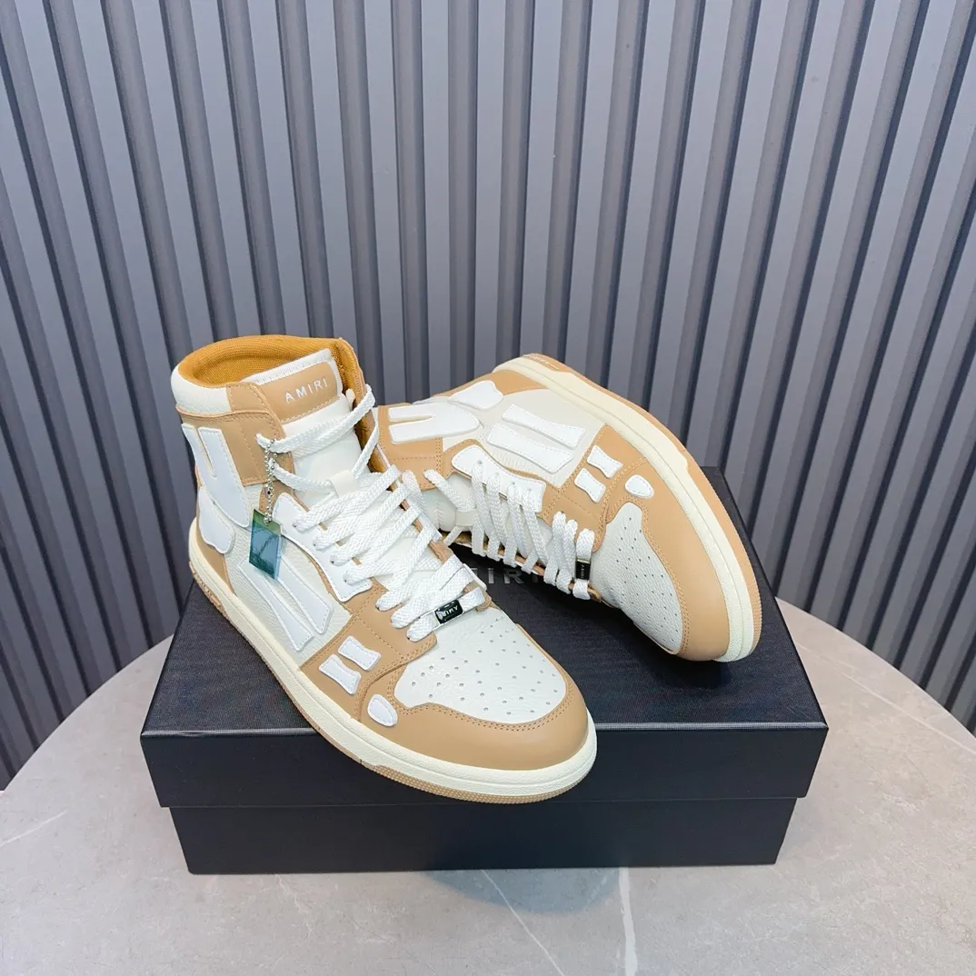 Men's shoes💰620💰 AMIRI AMIRI trendy brand hot sale🔥 Available all year round✅Couples💑 Official website synchronization Imported fabrics 1⃣️ratio 1⃣️Re-engraved, original factory special original sole, 35-45 (38.45. Non-refundable)